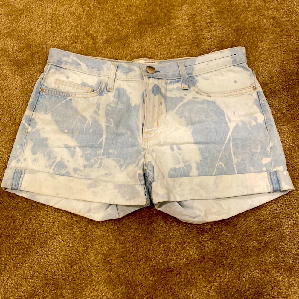 Super cute Current/Elliott denim shorts 💙